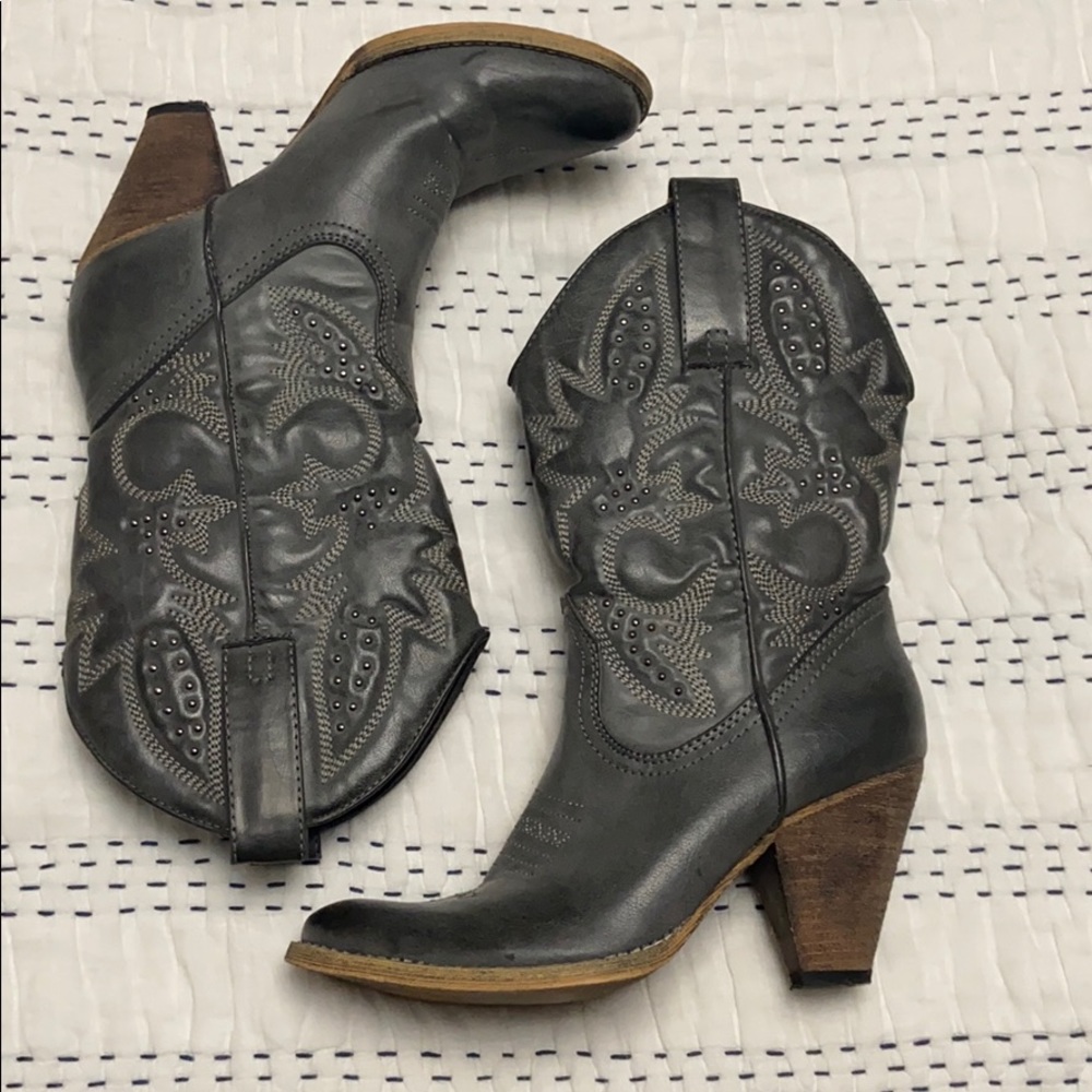 Cowboy boots